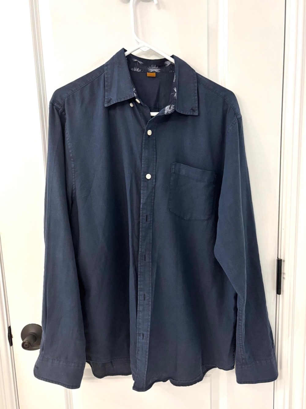 Amazon TeC Cool Navy lightweigr button down shirt M